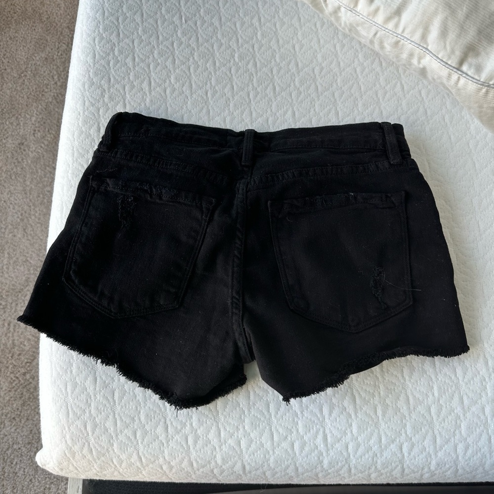 Frame shorts - Picture 3 of 3